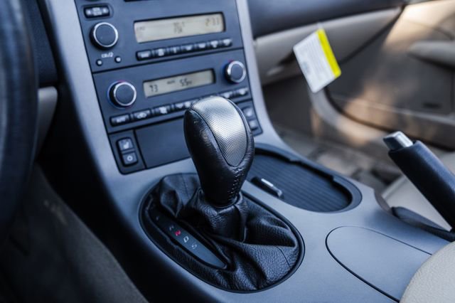 Used 2006 Chevrolet Corvette Convertible w/ Preferred Equipment Group image 10