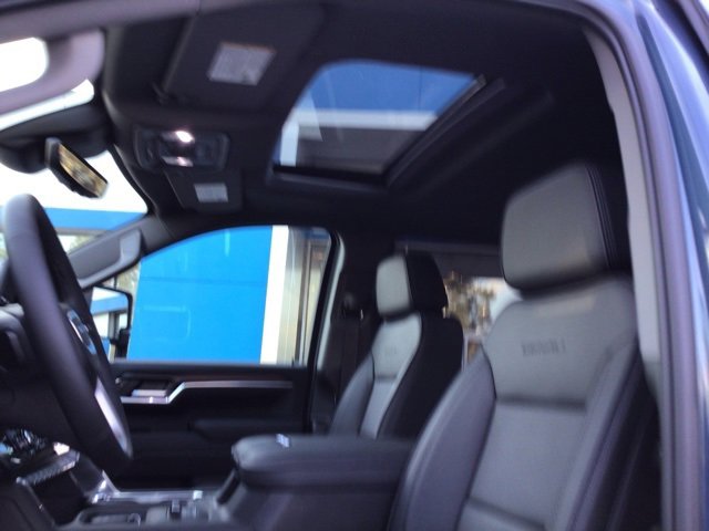 New 2026 GMC Sierra 2500 Denali w/ Denali Reserve Package image 10
