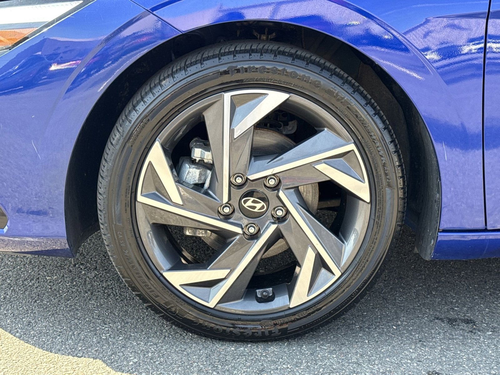 Certified 2024 Hyundai Elantra Limited image 12