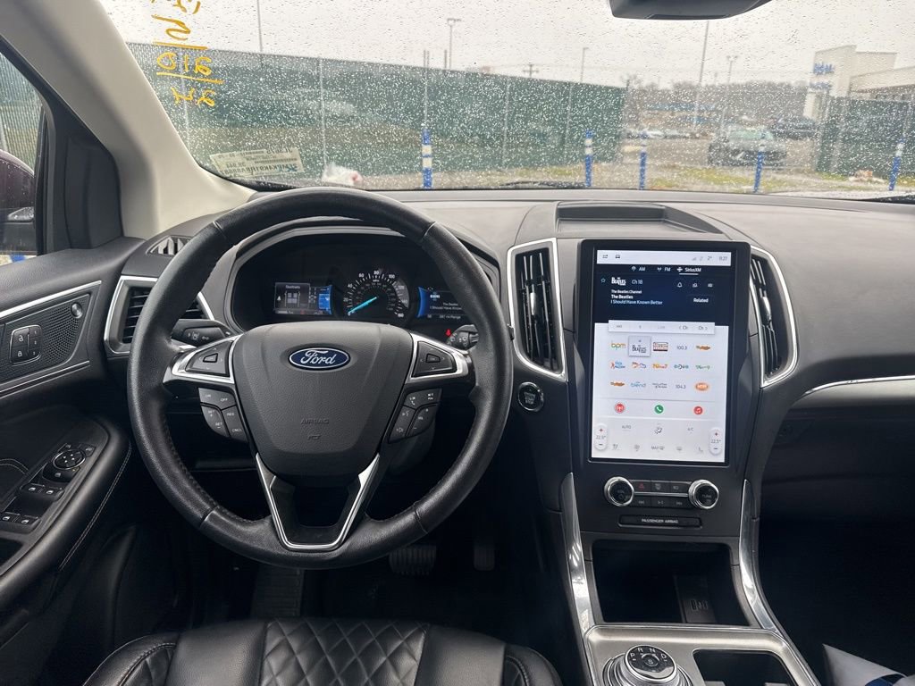 Used 2024 Ford Edge Titanium image 17