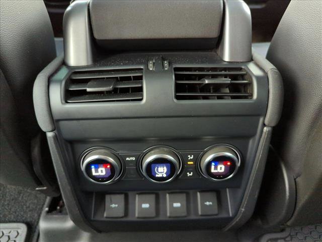 Used 2020 Land Rover Defender 110 S image 17