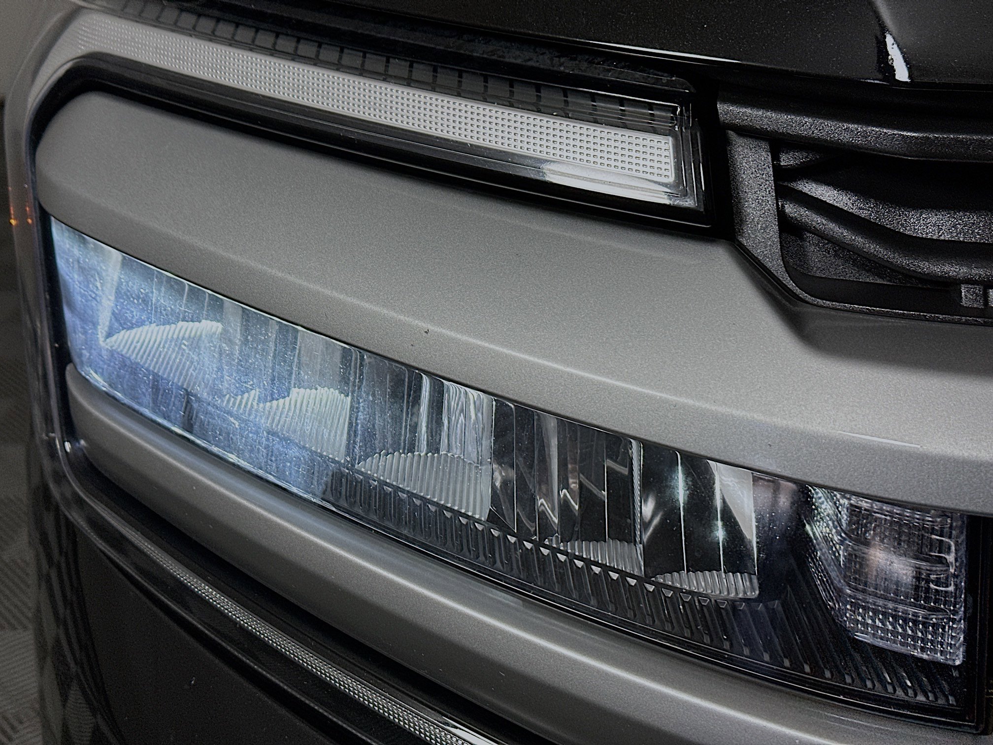 Used 2024 Ford Expedition Max XLT image 9