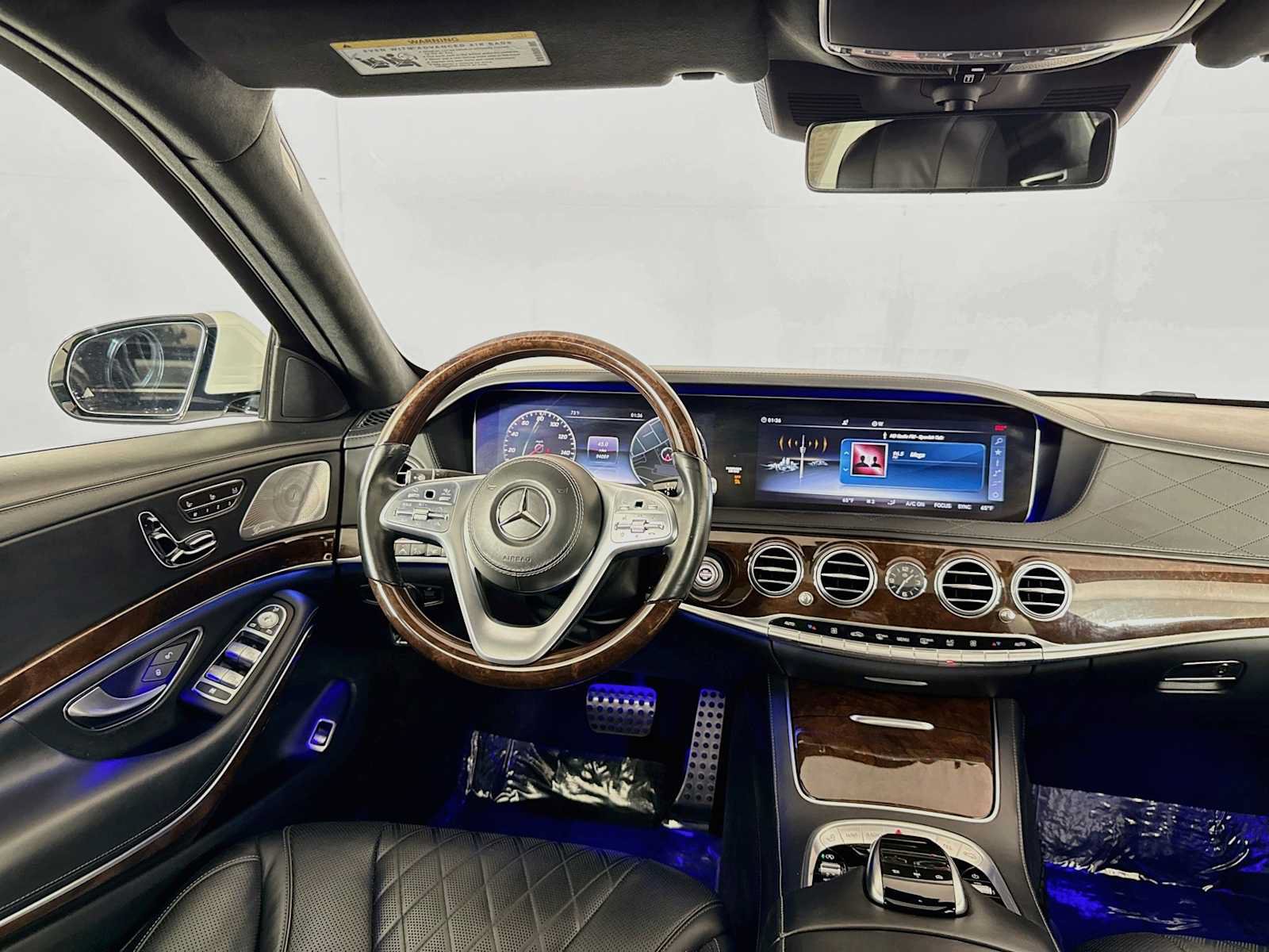 Used 2018 Mercedes-Benz S 560 4MATIC Sedan image 24