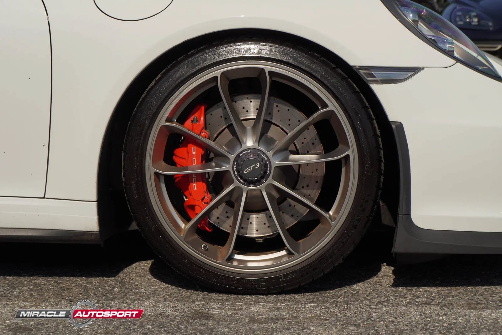 Used 2014 Porsche 911 GT3 w/ Sound Package Plus RWD image 10