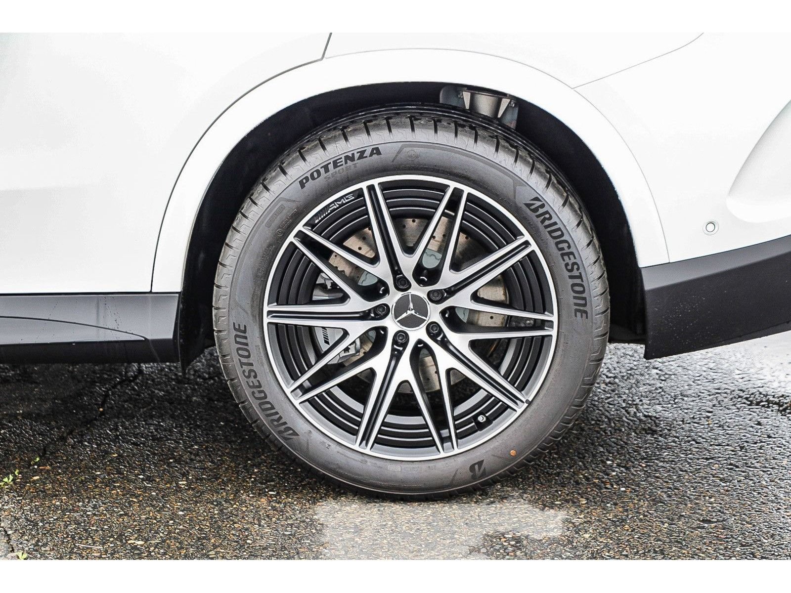 New 2026 Mercedes-Benz GLC 43 AMG 4MATIC image 10