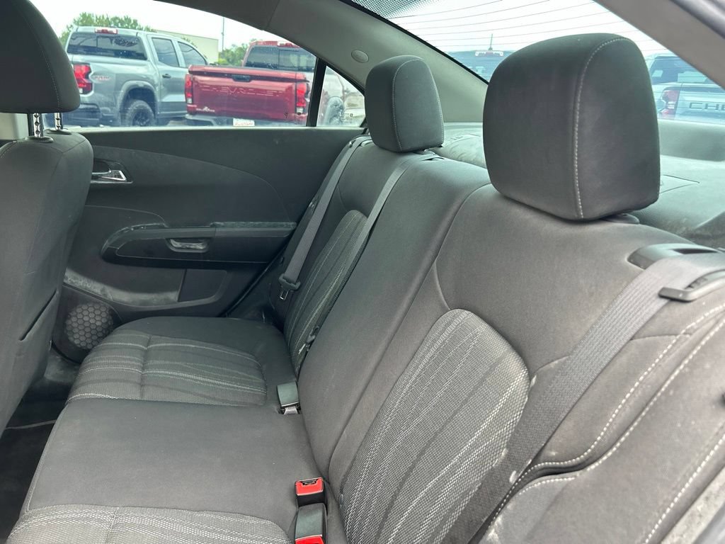 Used 2015 Chevrolet Sonic LT FWD image 17