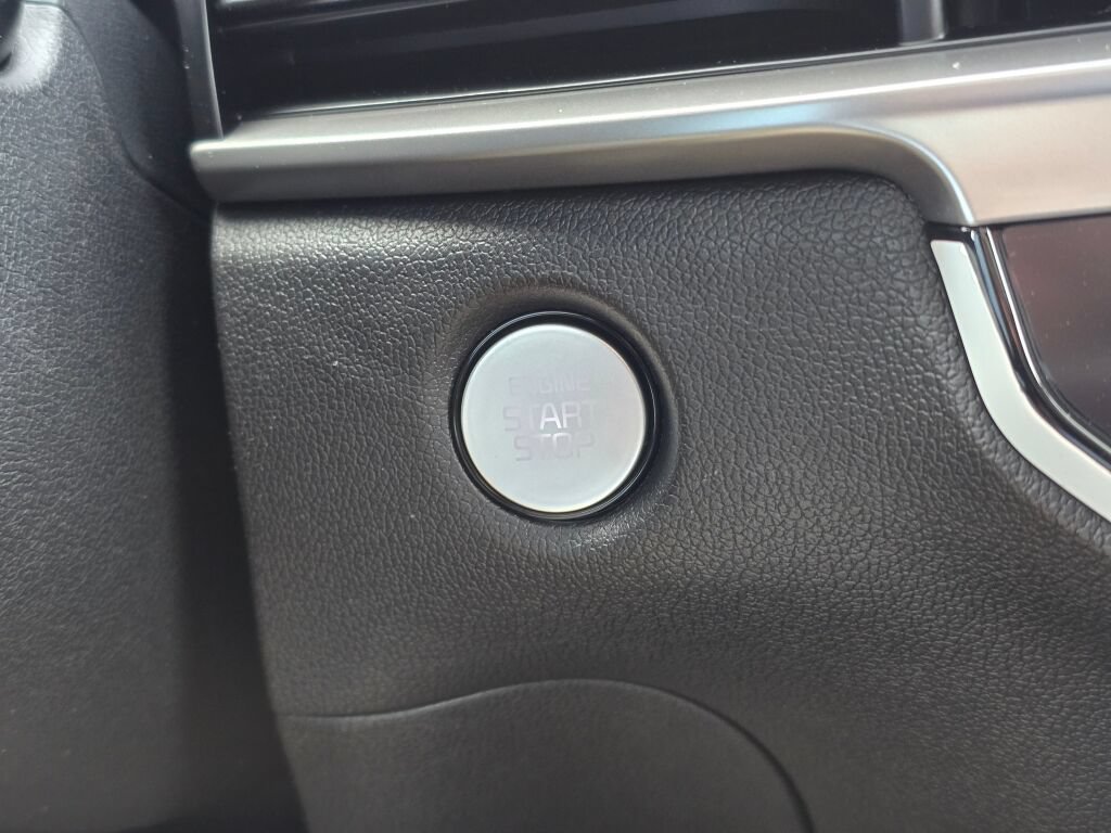 New 2026 Kia Sorento S w/ S Panoramic Sunroof Package FWD image 36