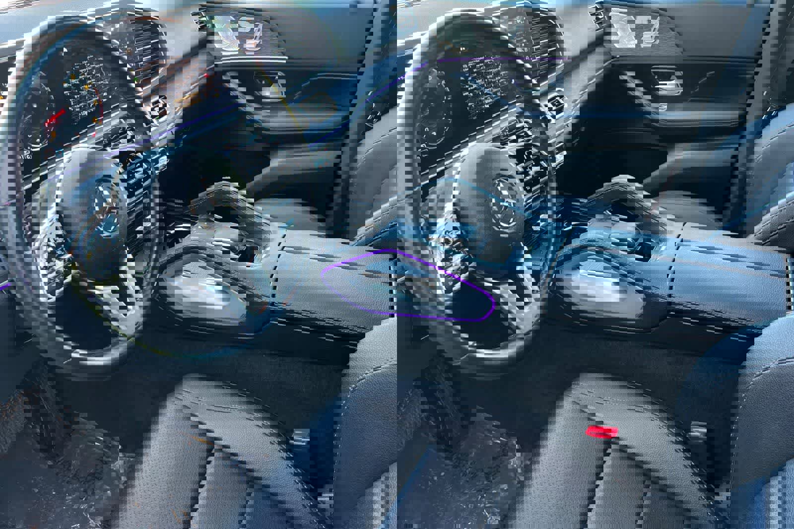 Used 2022 Mercedes-Benz GLE 350 w/ Premium Package image 12