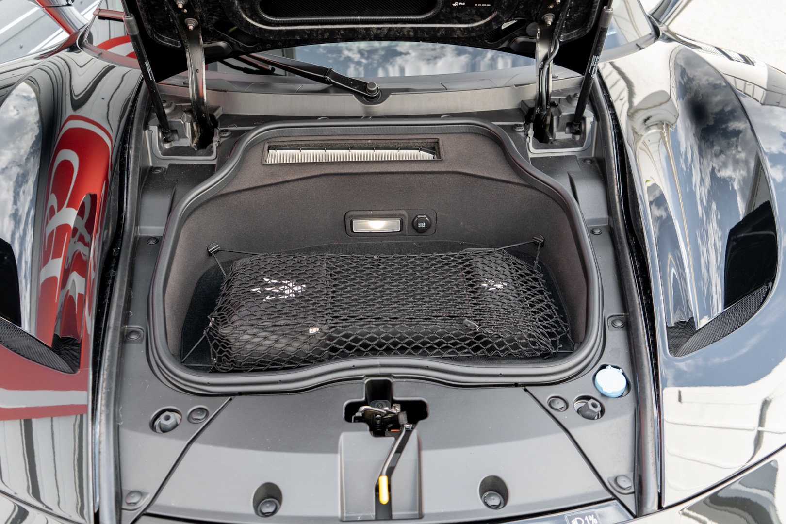 Used 2022 Maserati MC20 Coupe RWD image 42