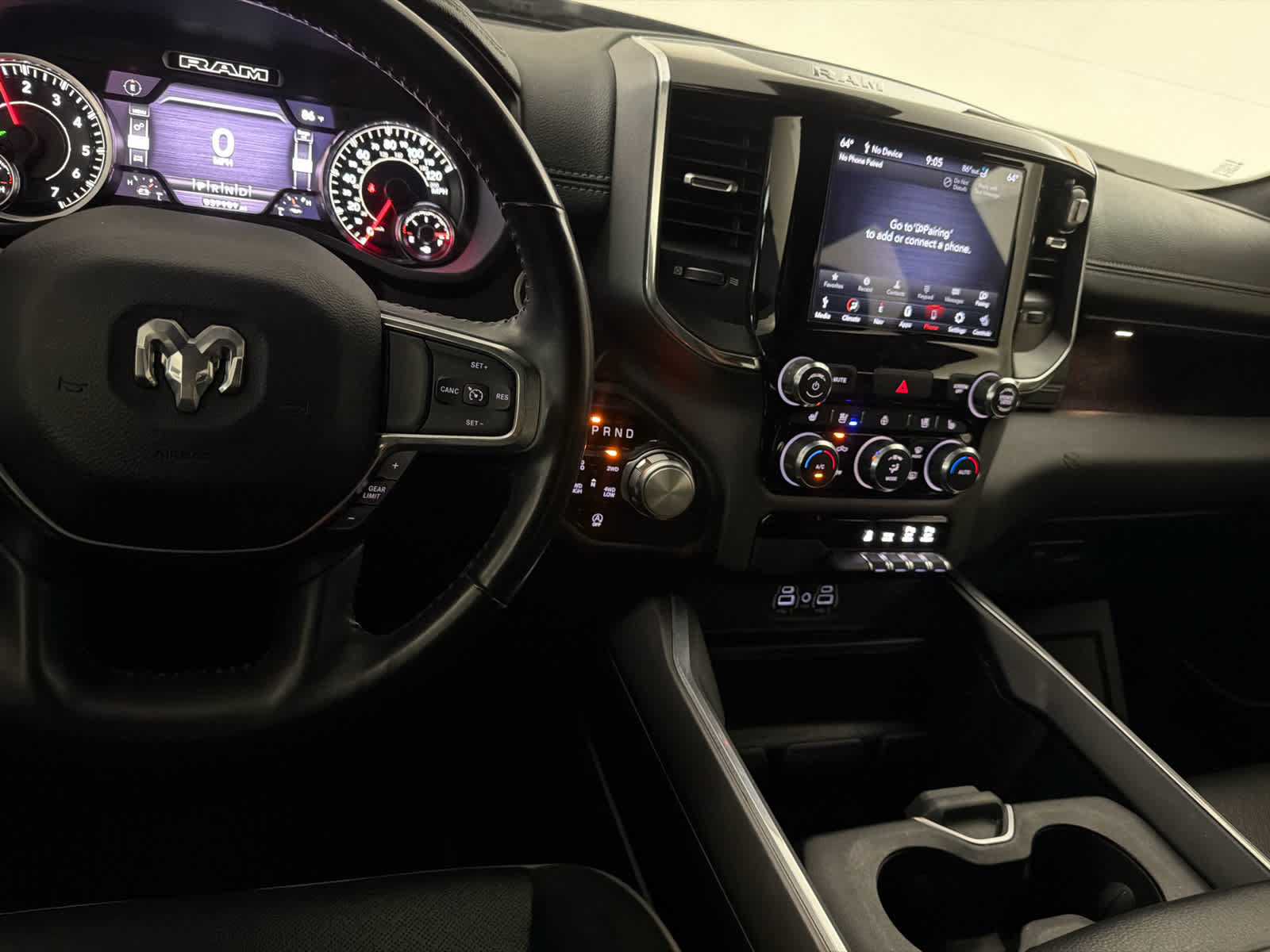 Used 2021 RAM 1500 Laramie w/ Sport Appearance Package AWD/4WD image 18
