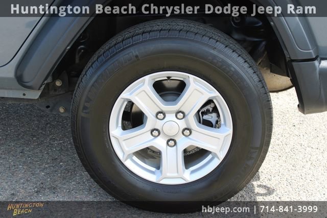 Used 2023 Jeep Wrangler Sport S image 6