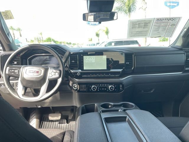 Used 2024 GMC Sierra 1500 Elevation image 19