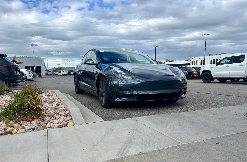 Used 2023 Tesla Model 3 Long Range AWD/4WD image 4