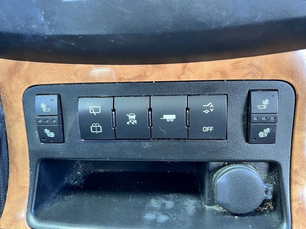 Used 2011 Buick Enclave CXL w/ Trailering Provision Package AWD/4WD image 20