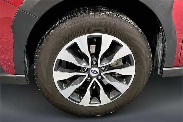 Used 2025 Subaru Outback Limited image 31