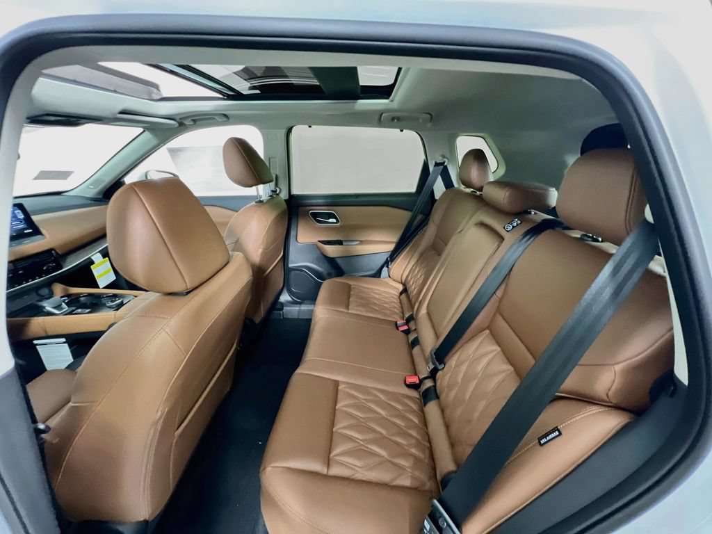 New 2026 Nissan Rogue Platinum AWD/4WD image 24