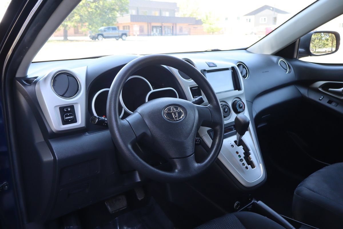 Used 2009 Toyota Matrix FWD image 15