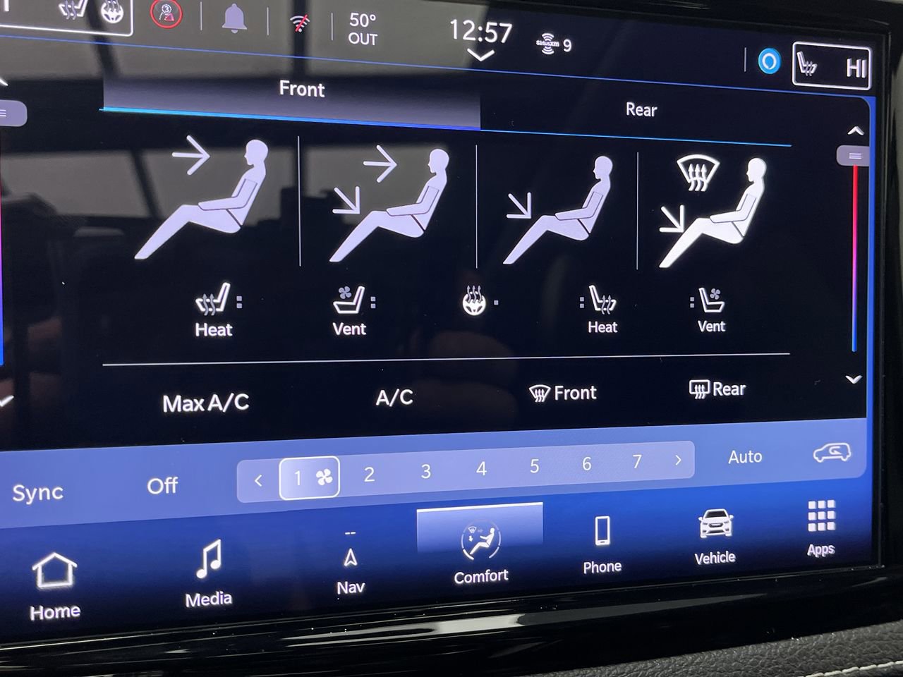 Used 2024 Chrysler Pacifica Limited FWD image 24