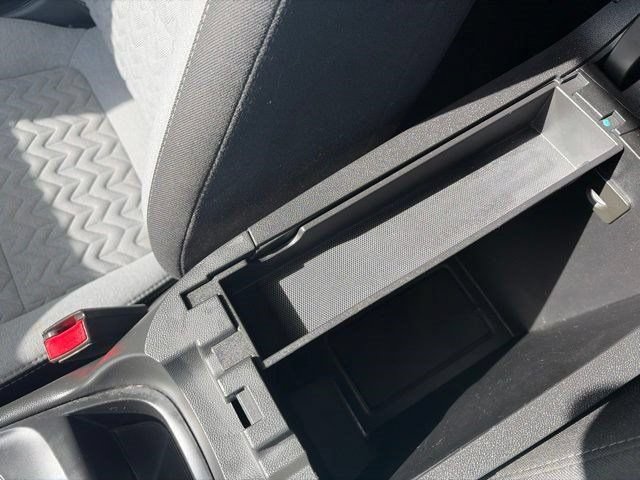 Used 2023 Chevrolet Equinox LS FWD image 26