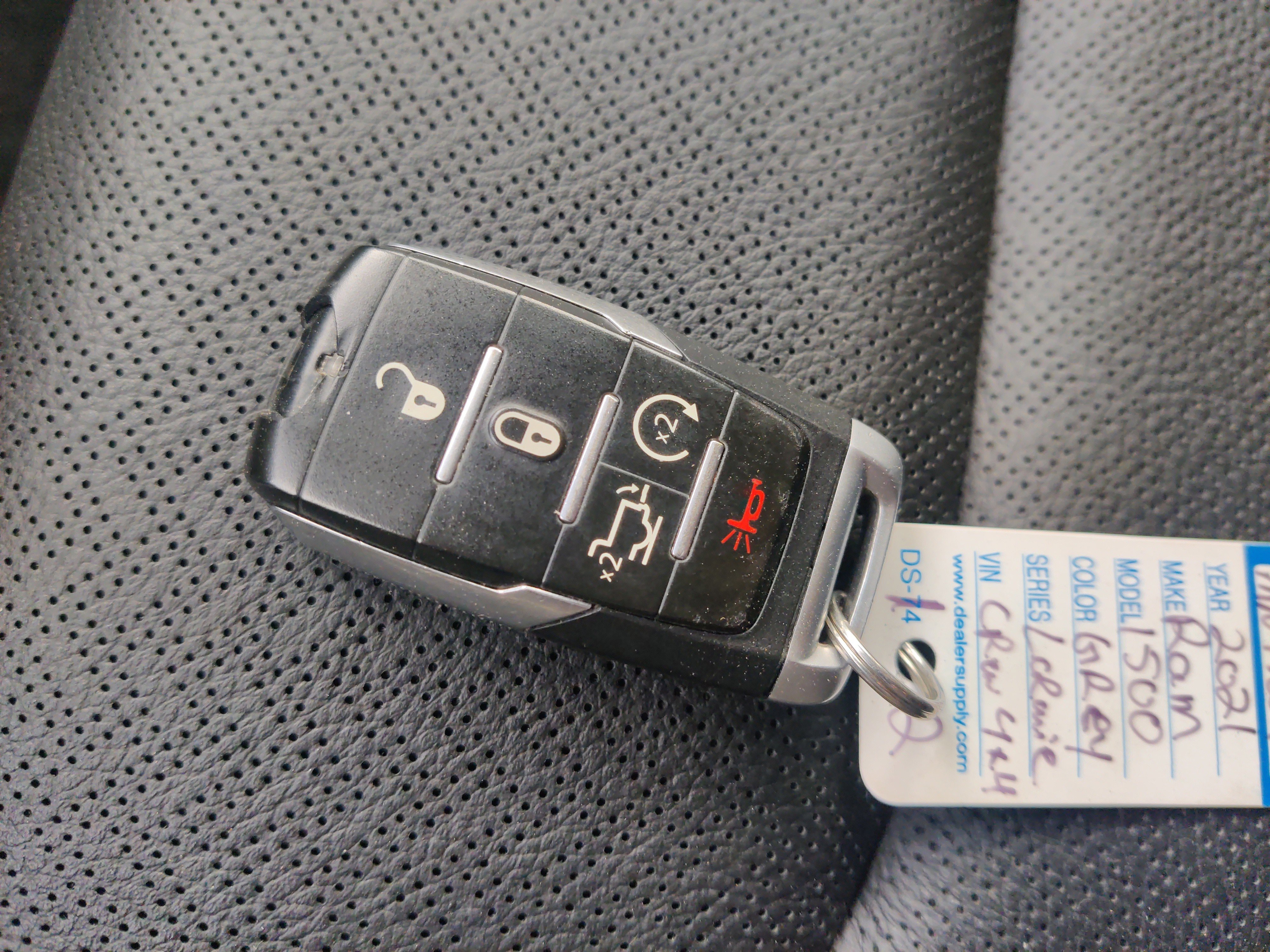 Used 2021 RAM 1500 Laramie image 27