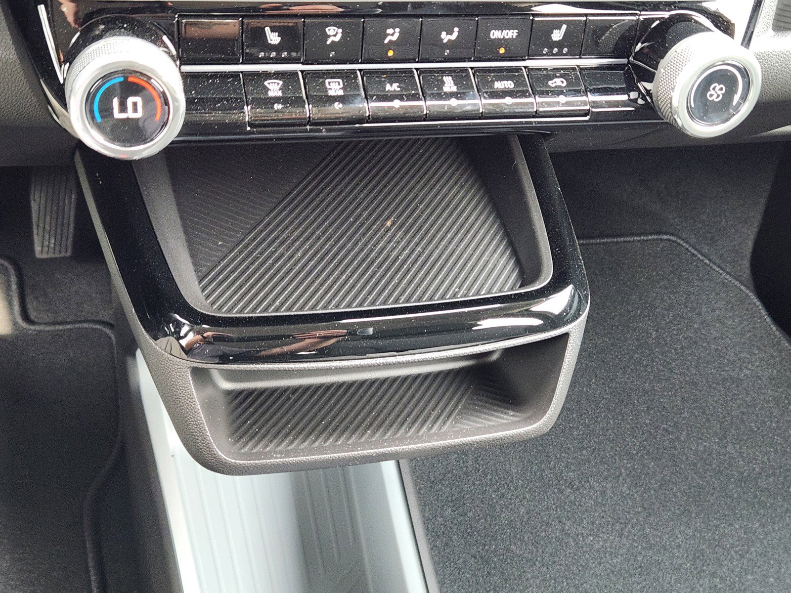 New 2027 Chevrolet Bolt LT image 15