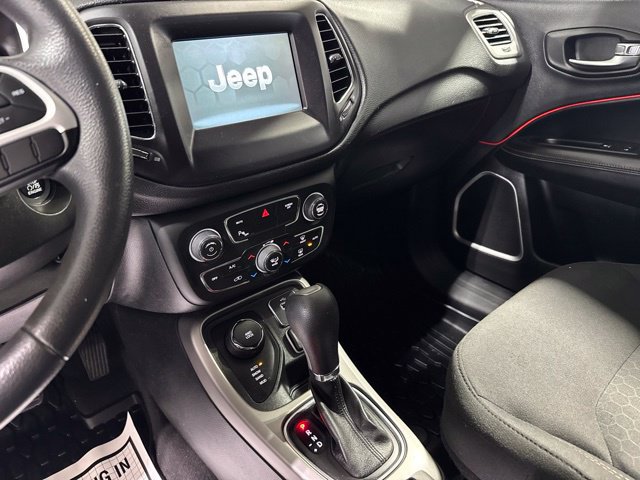 Used 2018 Jeep Compass Sport w/ Tech Group AWD/4WD image 25