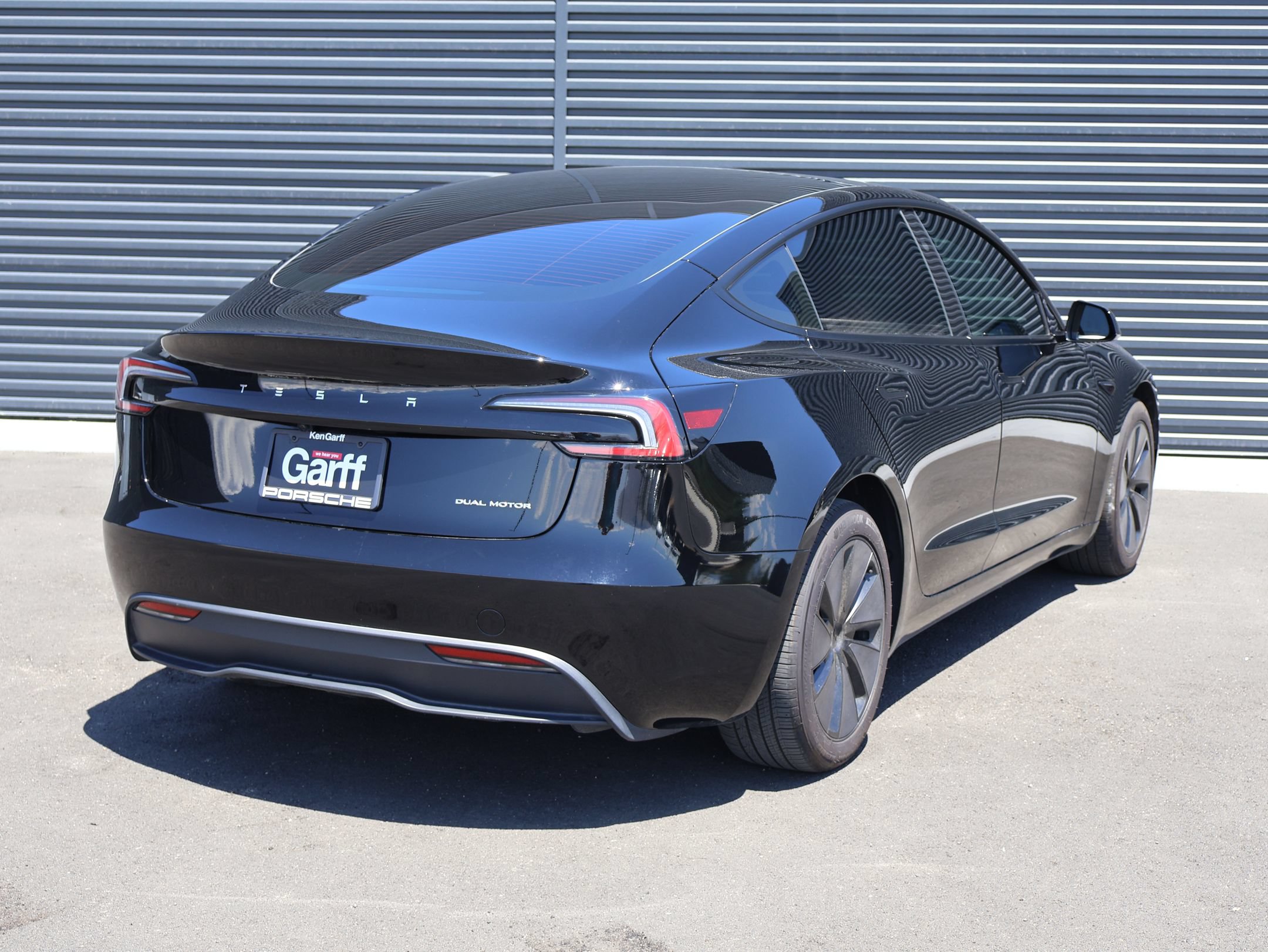 Used 2025 Tesla Model 3 Long Range AWD/4WD image 5