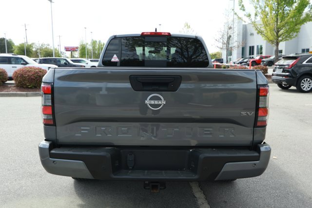 Used 2023 Nissan Frontier SV w/ Technology Package RWD image 7