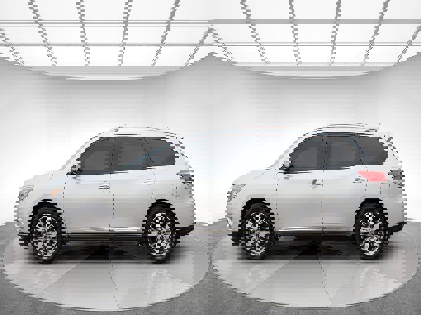 Used 2014 Nissan Pathfinder Platinum w/ Platinum Premium Package image 5