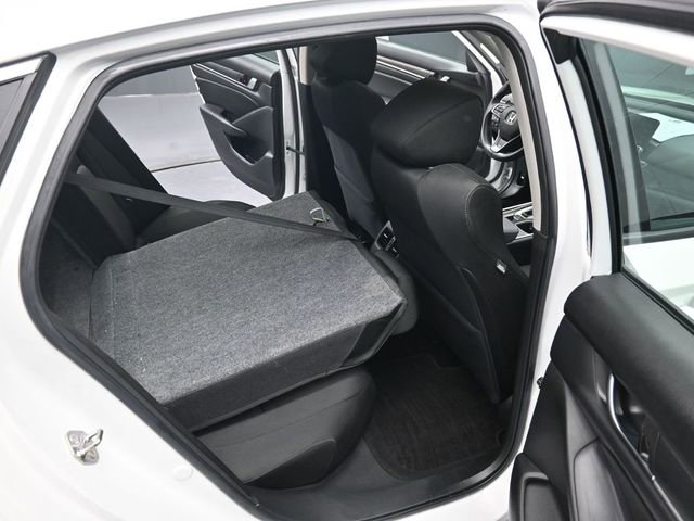 Used 2019 Honda Accord EX image 32