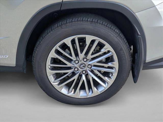 Used 2022 Lexus RX 450h AWD w/ Luxury Package image 9