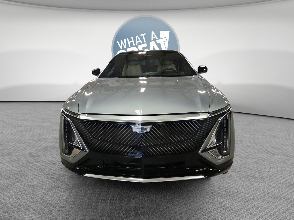 Certified 2026 Cadillac Lyriq Signature Luxury w/ Nappa Leather Package AWD/4WD image 11