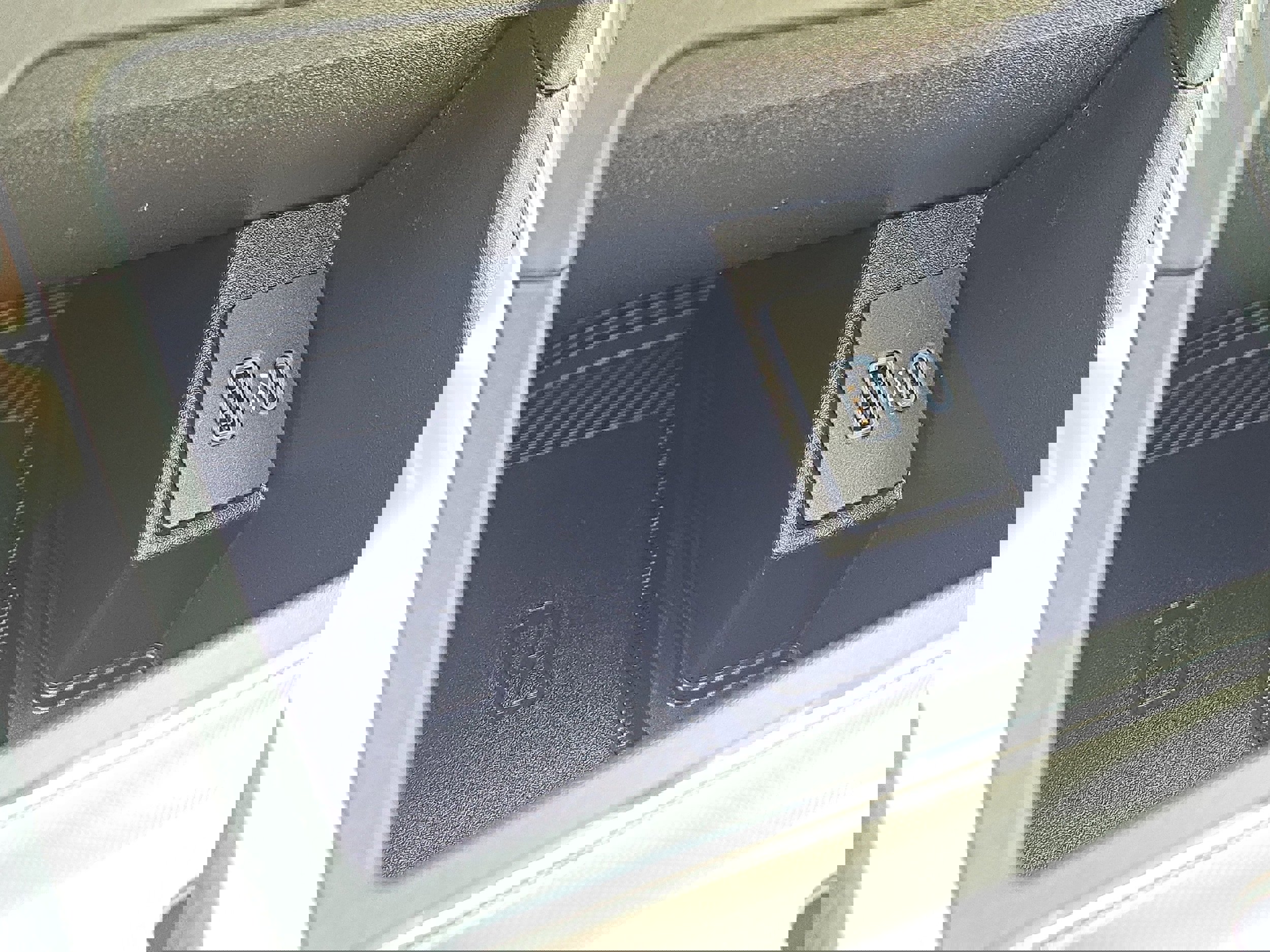 Certified 2023 Ford Edge Titanium AWD/4WD image 34