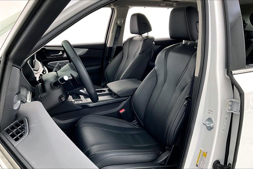 Certified 2026 Acura MDX w/ Technology Package image 30