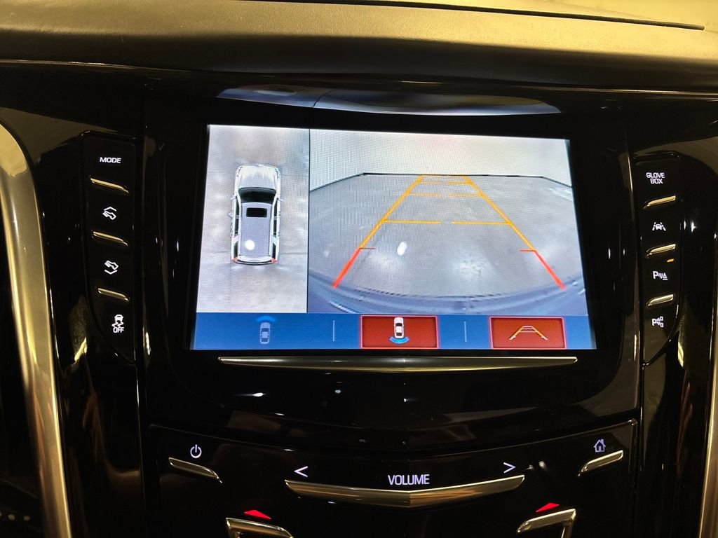 Certified 2020 Cadillac Escalade Platinum image 41