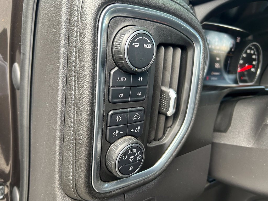 Used 2021 Chevrolet Silverado 1500 High Country AWD/4WD image 20