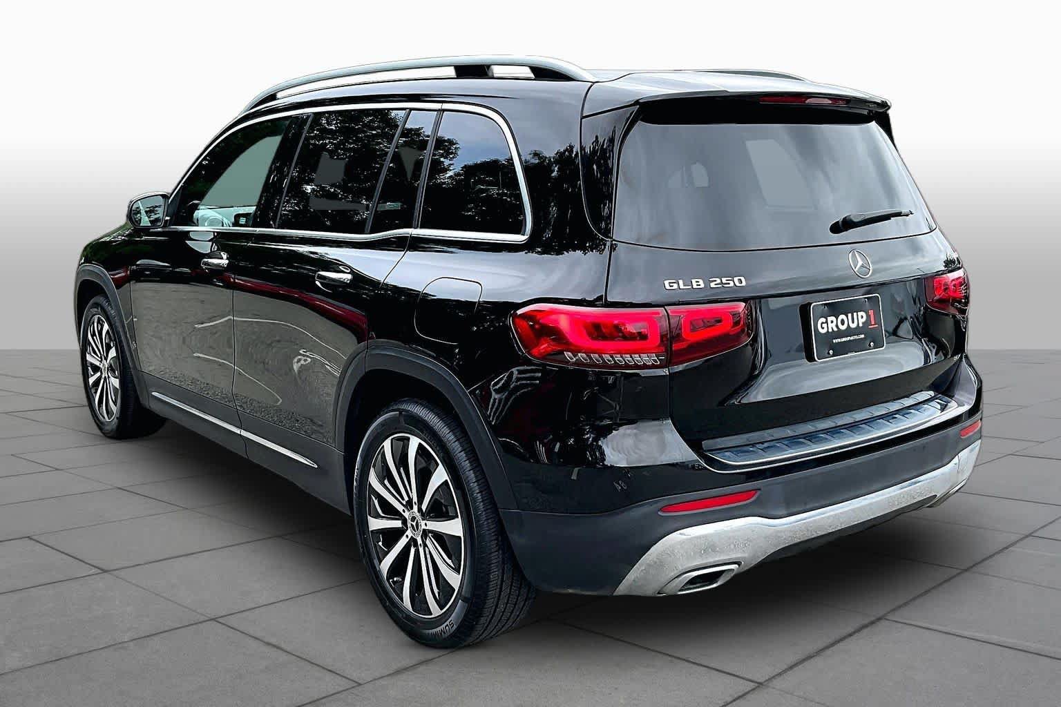 Certified 2022 Mercedes-Benz GLB 250 4MATIC image 12