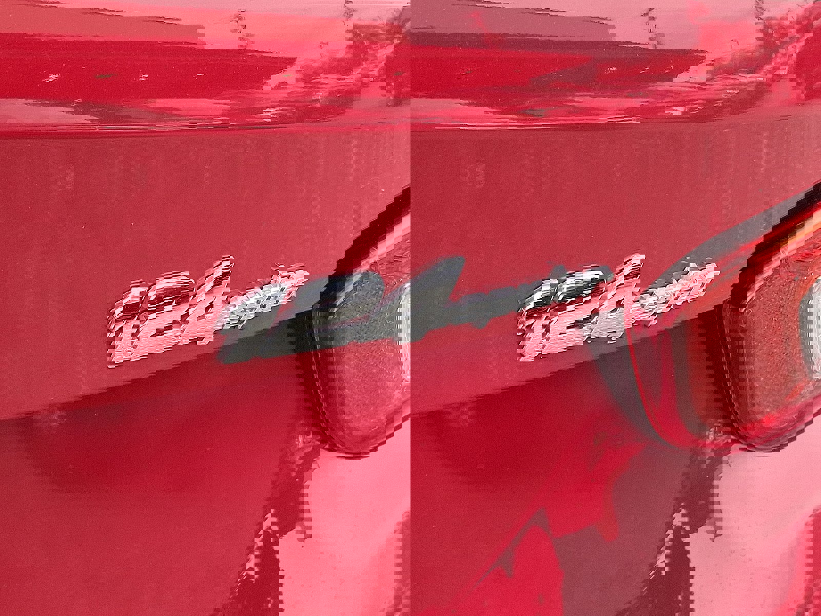 Used 2019 FIAT 124 Spider Abarth w/ Convenience Group image 31