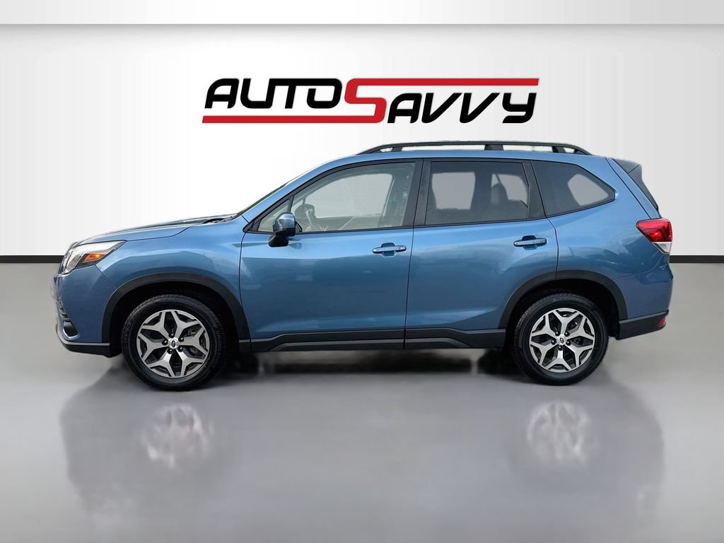 Used 2024 Subaru Forester Premium AWD/4WD image 4