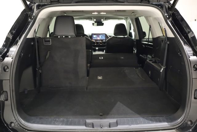 Used 2023 Toyota Highlander XLE image 34