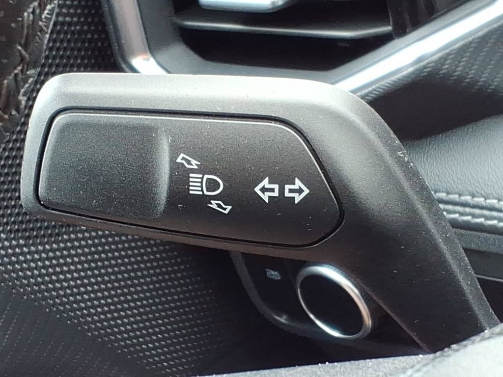 Used 2024 Ford Mustang Premium RWD image 23