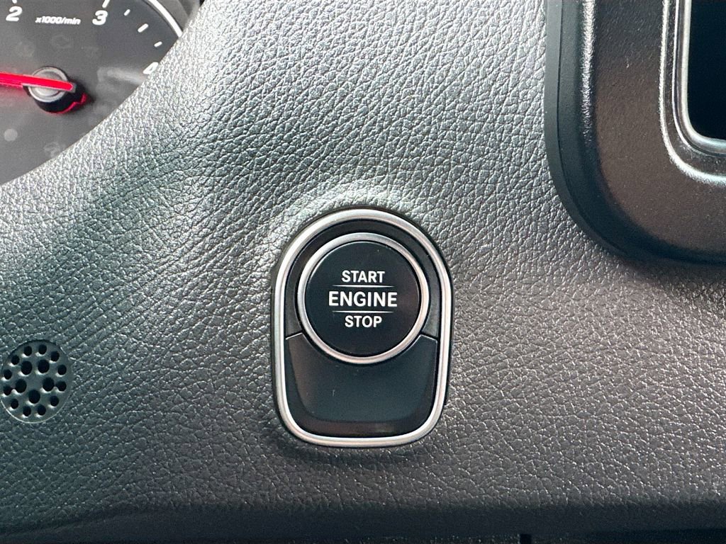 Used 2023 Mercedes-Benz Sprinter 2500 image 20