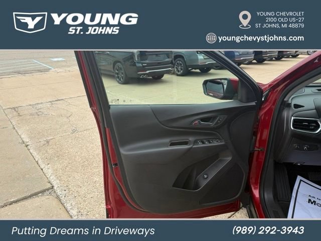 Used 2024 Chevrolet Equinox LT FWD image 13