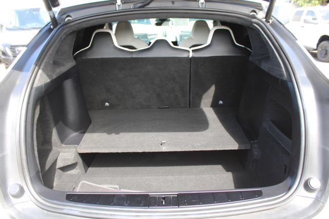 Used 2023 Tesla Model X AWD/4WD image 45