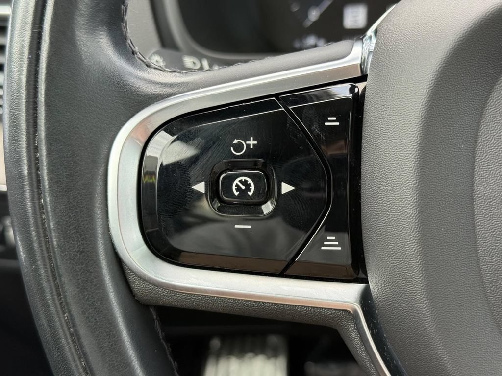 Used 2021 Volvo XC90 T6 Inscription w/ Advanced Package AWD/4WD image 18