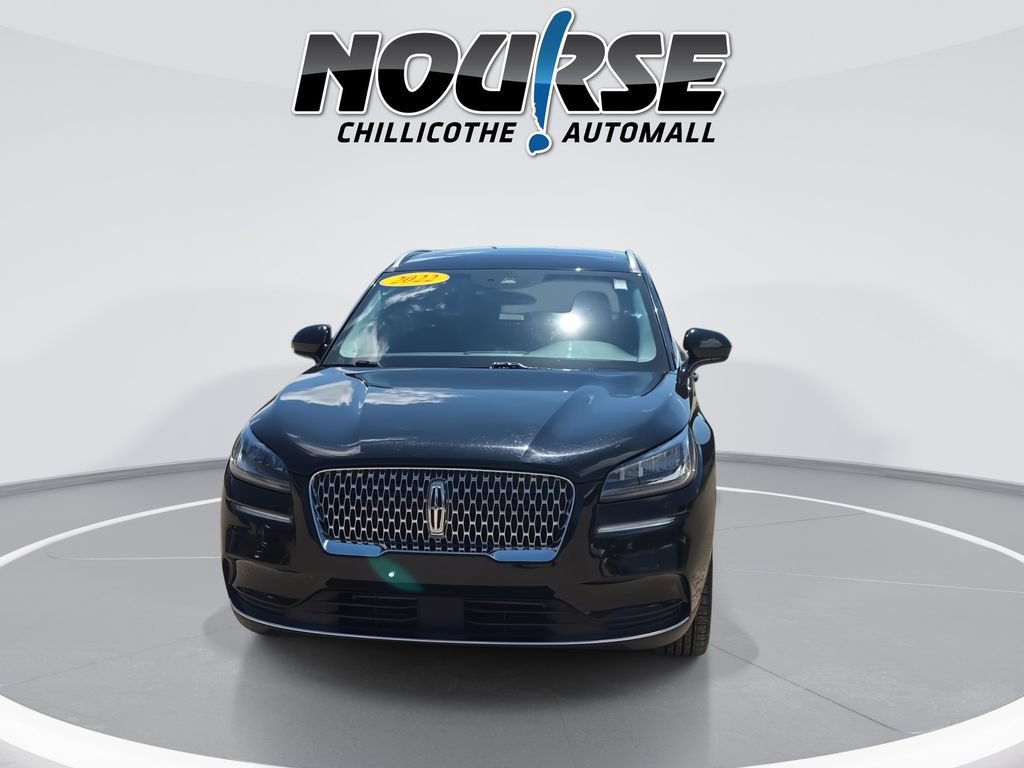 Used 2022 Lincoln Corsair AWD w/ Premium Package image 3