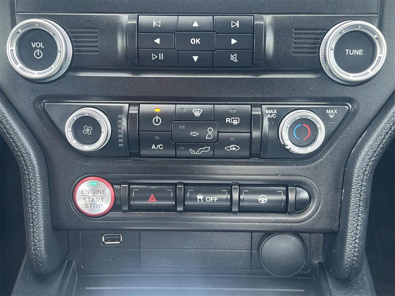 Used 2021 Ford Mustang GT image 5