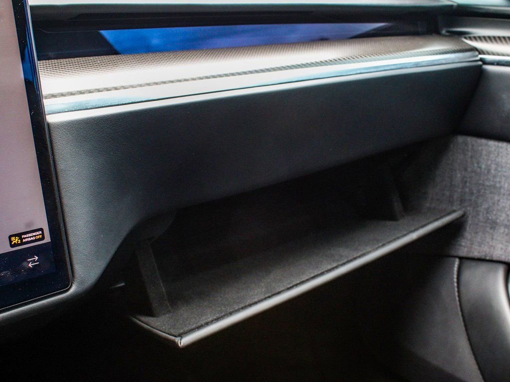 Used 2021 Tesla Model S Plaid image 18