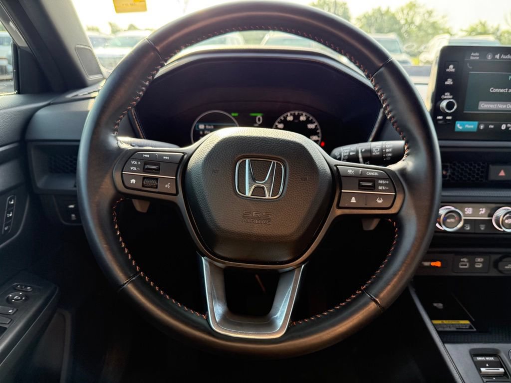 Used 2025 Honda CR-V Sport-L image 14