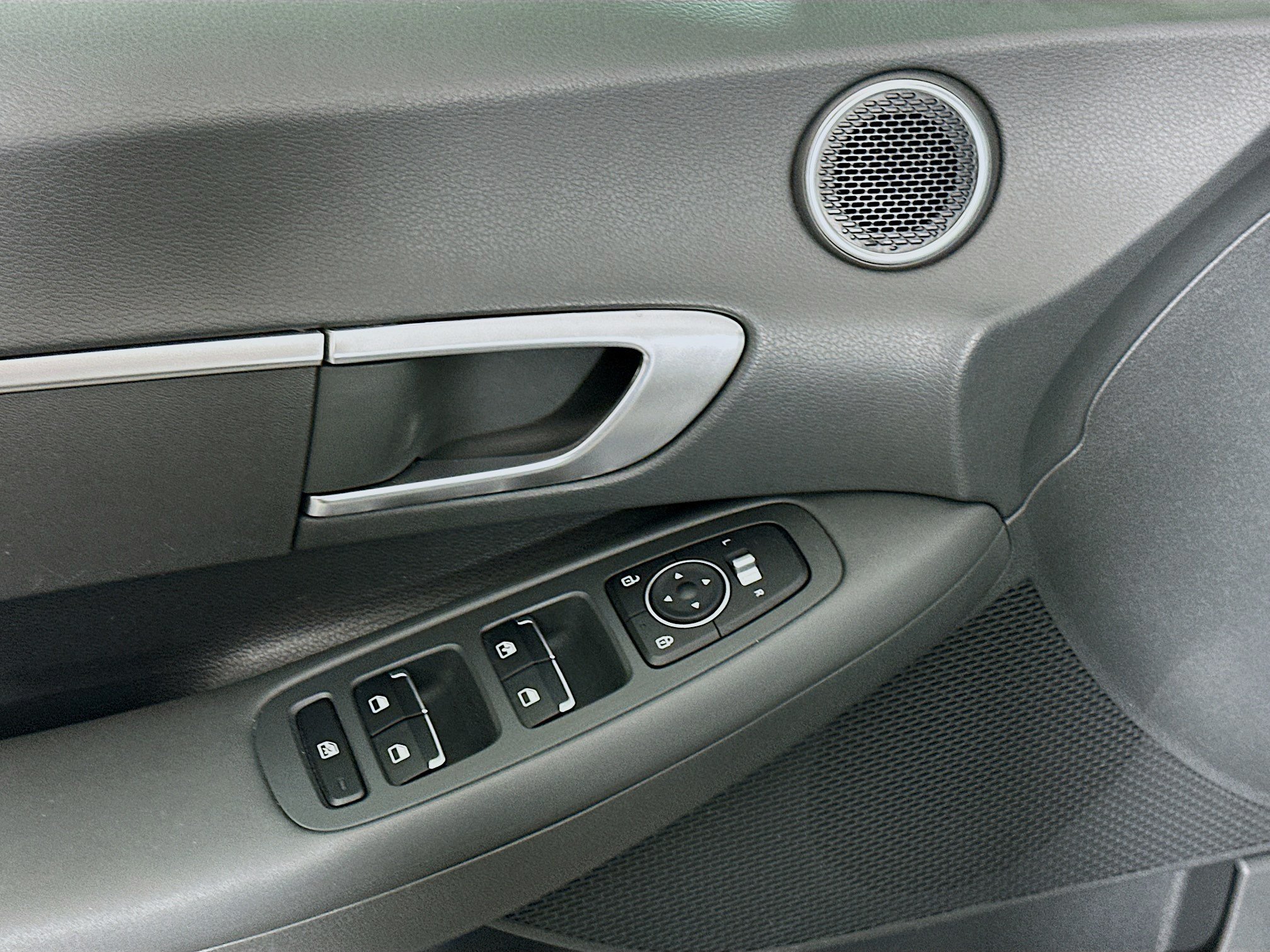 Used 2021 Hyundai Sonata SE FWD image 15
